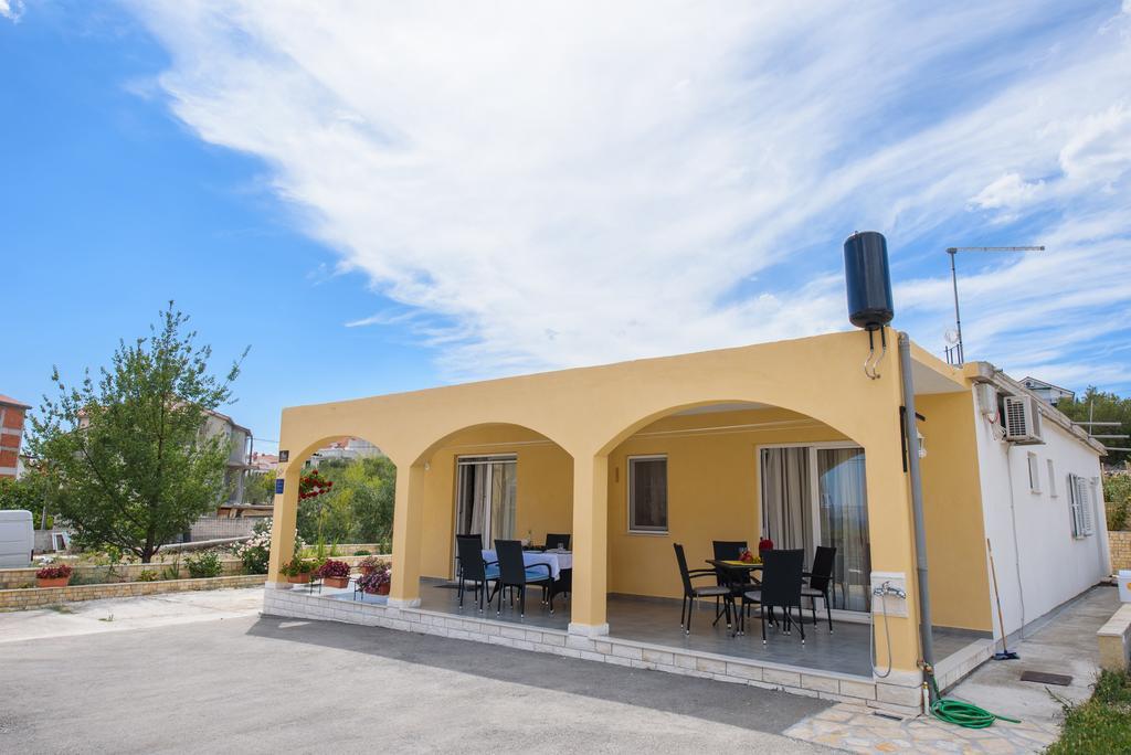 Apartments Patricia Trogir Luaran gambar