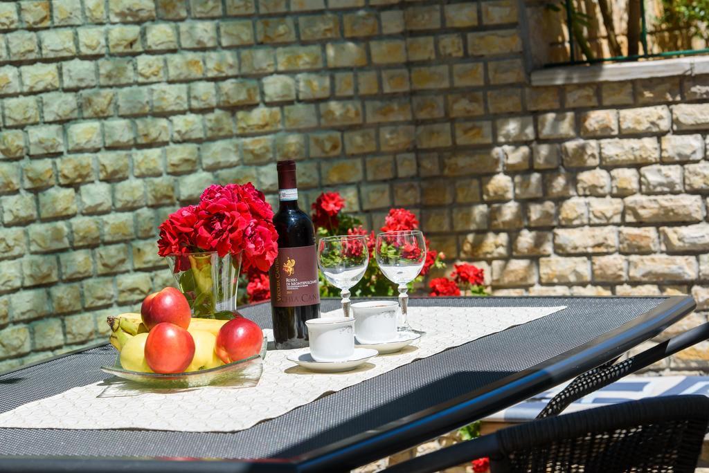 Apartments Patricia Trogir Luaran gambar