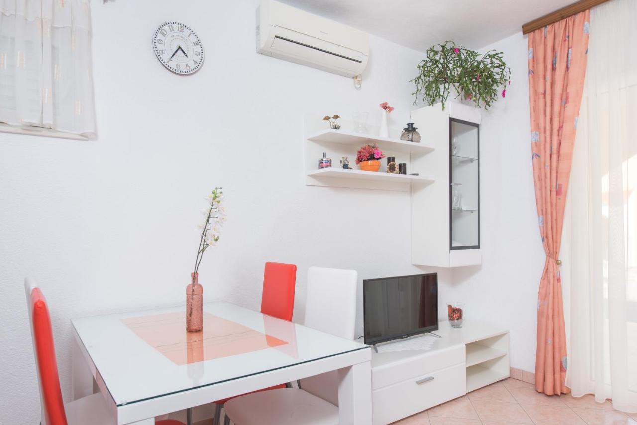 Apartments Patricia Trogir Luaran gambar